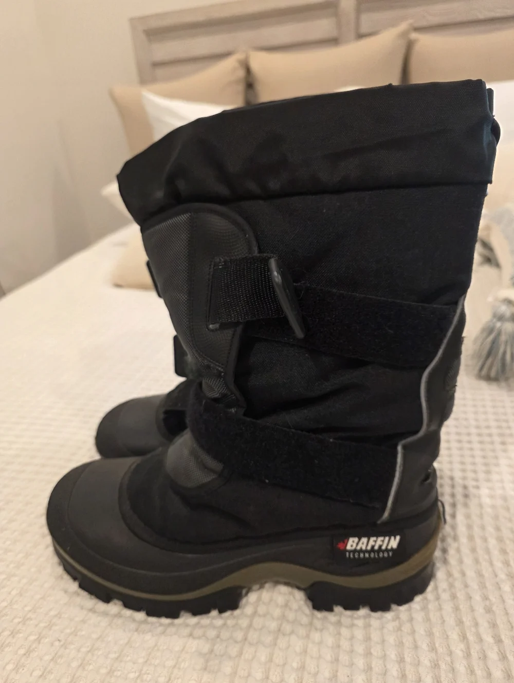 Baffin Mens Black Snow Boots